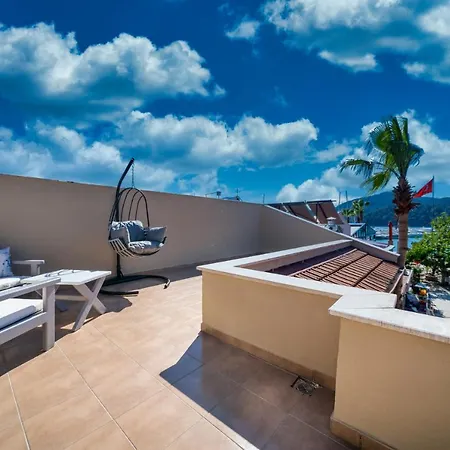 Seaview Holiday In